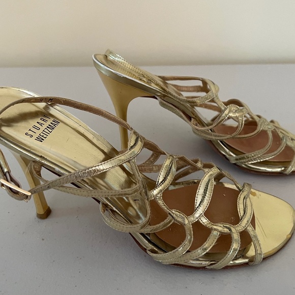 Stuart Weitzman size 9.5 gold high heel sandals - Picture 3 of 11